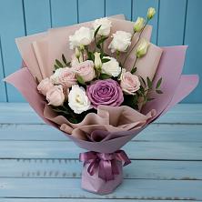 Букет цветов из:  Розы и Лизиантусы в Брехово