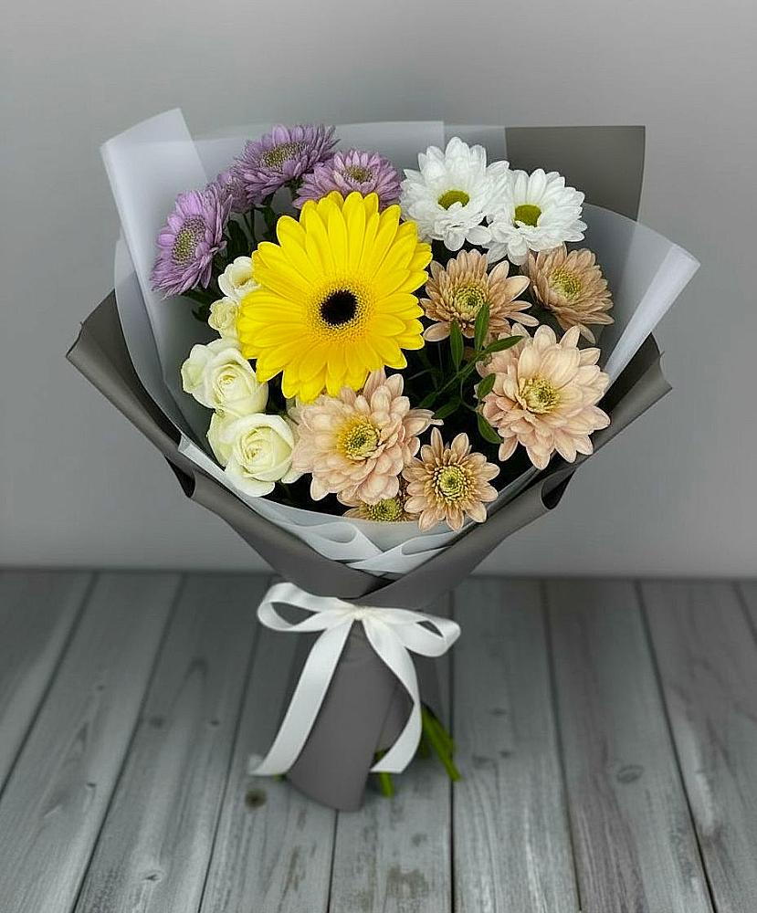 Букет цветов из: Розы, Герберы и Хризантемы в Брехово