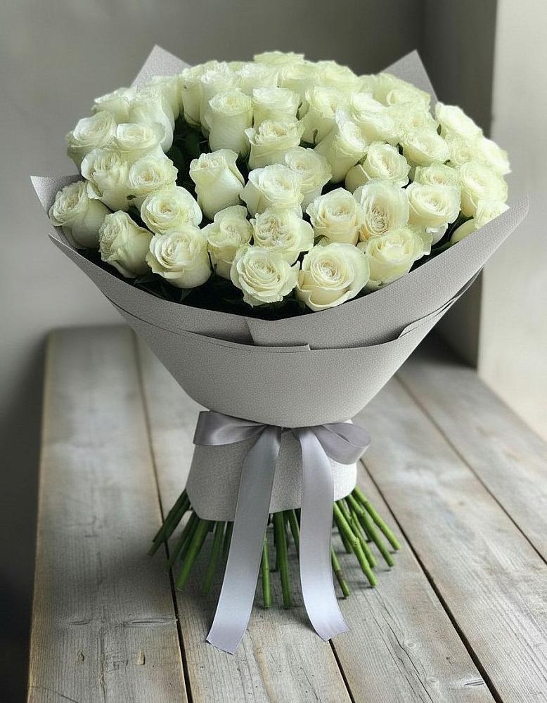Букет 35 Белых роз в Брехово
