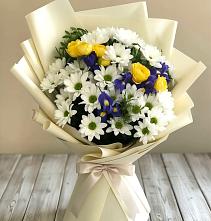 Букет цветов из:  Ирисы, Хризантемы и Розы #REPLACE_PRED# Брехово