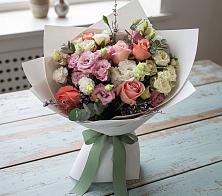 Букет цветов из:  Розы, Лизиантусы и Гвоздики #REPLACE_PRED# Брехово