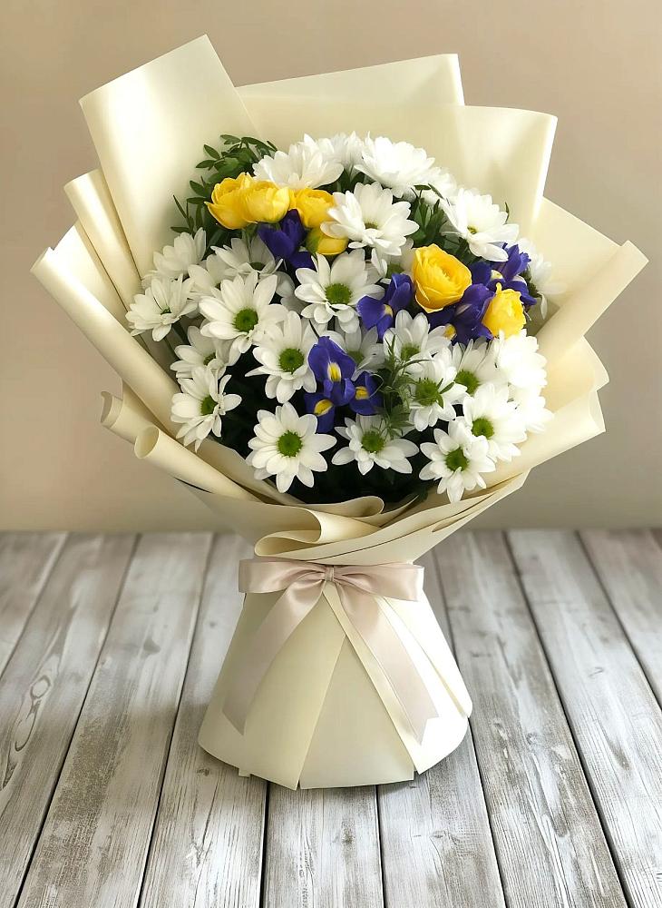 Букет цветов из: Ирисы, Хризантемы и Розы в Брехово